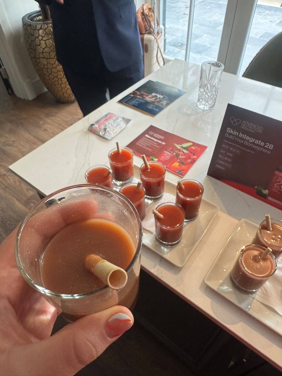 Nicole has a Skin Integrate supplement smoothie at the retreat Nicole has a Skin Integrate supplement smoothie at the retreat