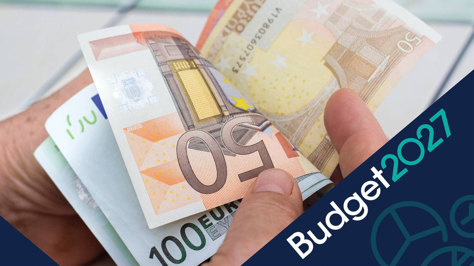 A €10 across-the-board increase in social welfare rates has been announced.