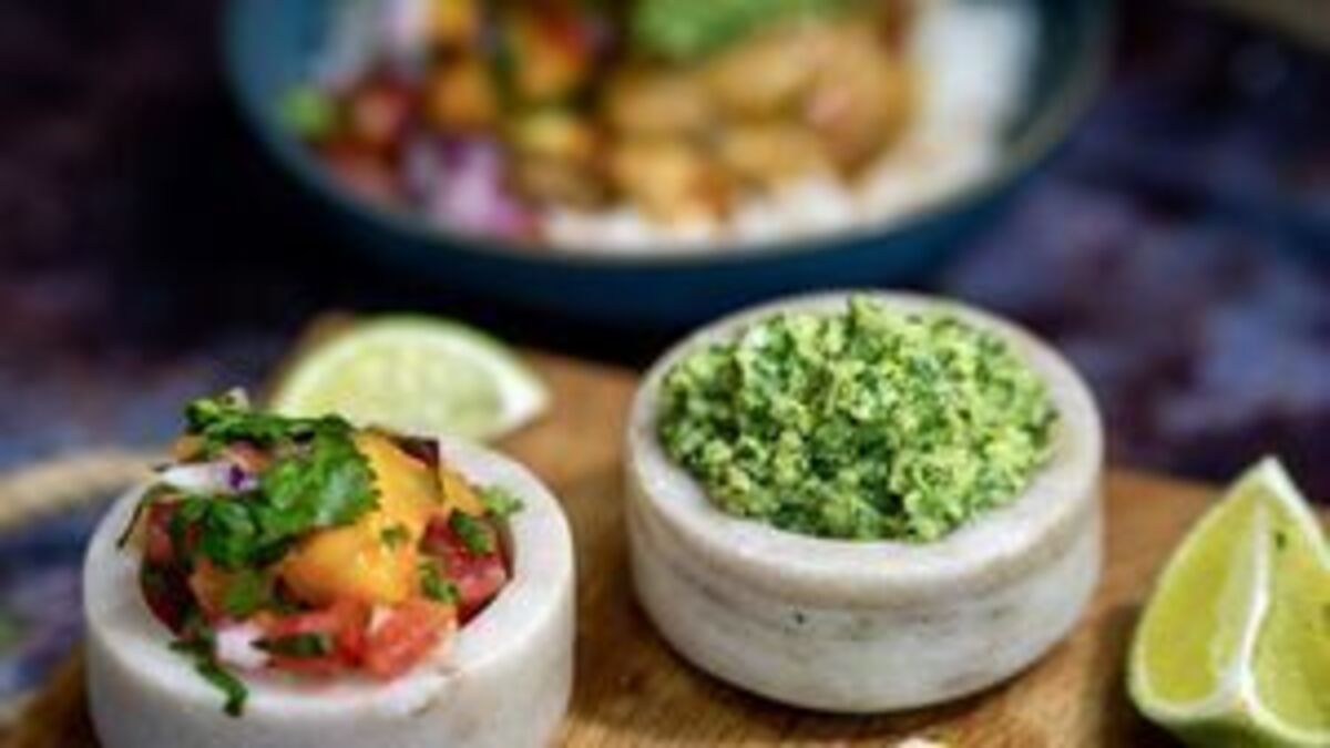 Accompaniments for  Chicken, mango and coconut curry