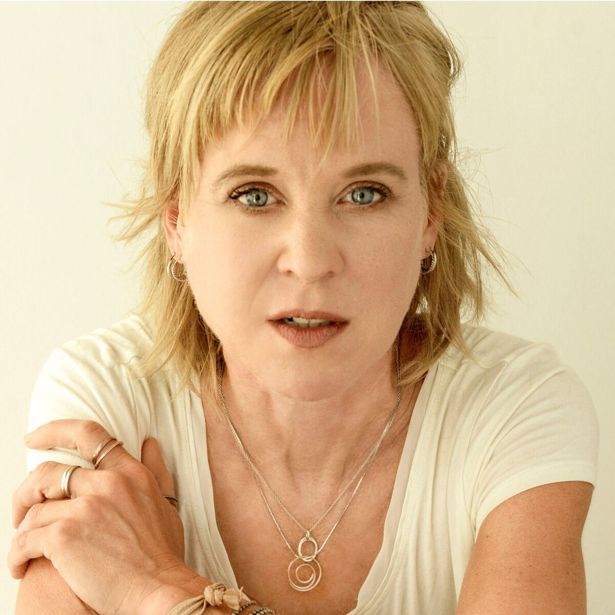 Kirsten Hersh. Kirsten Hersh.