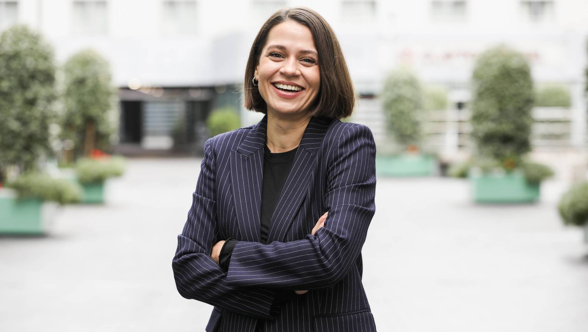 Dr Dora Tuda, ESRI report author, says that while most employees retire earlier than they plan to, those without occupational pension coverage face the greatest financial challenges. 