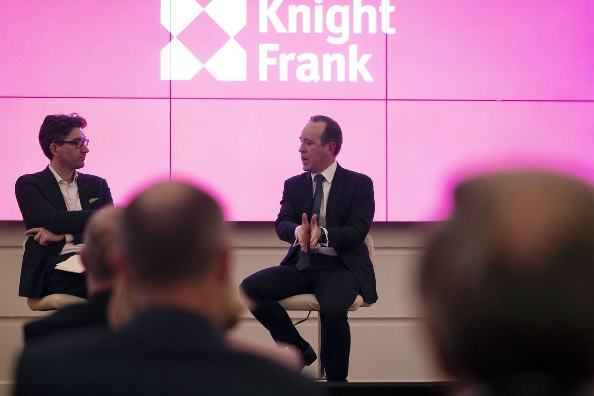 Ian Kehoe, editor of The Currency; John Cummins, TD, Minister of State for Planning &amp; Local Government.