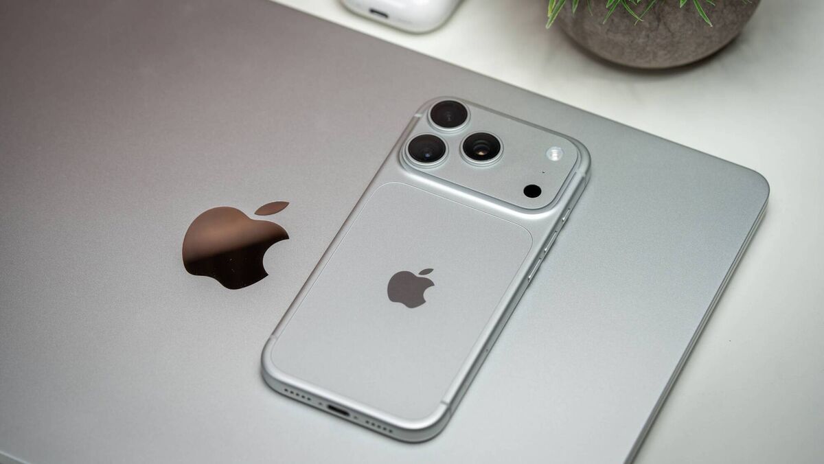 The new iPhone 18 Pro lineup, featuring four colour options: Burgundy, Glacier, Silver, and Black. Picture: Noel Campion The new iPhone 18 Pro lineup, featuring four colour options: Burgundy, Glacier, Silver, and Black. Picture: Noel Campion