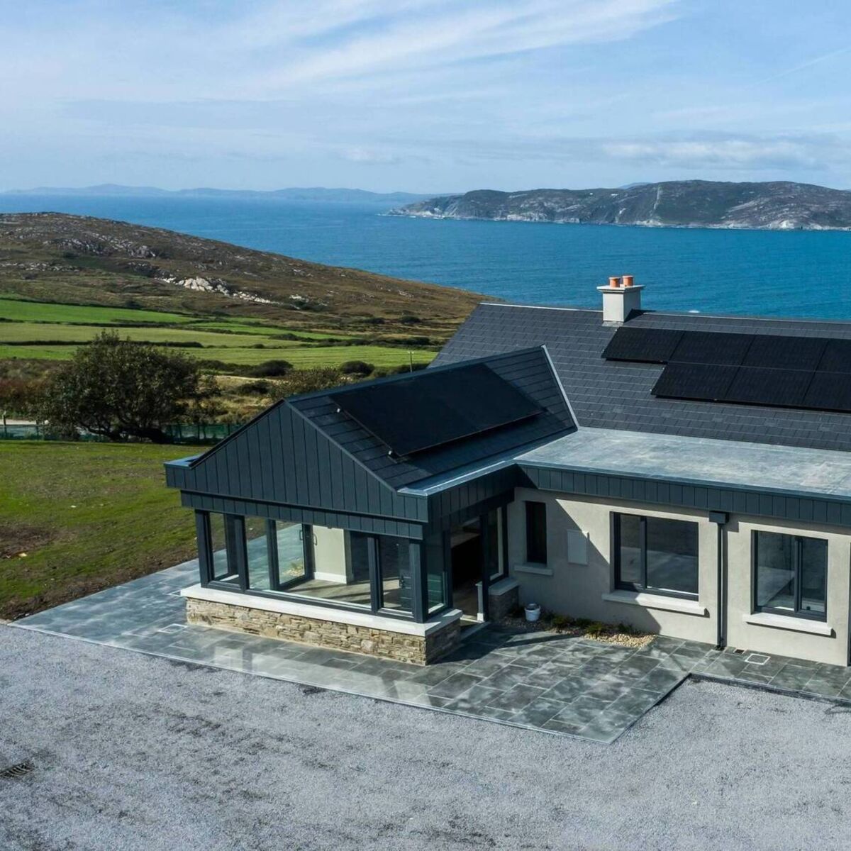 irishexaminer.com - Tommy Barker - Mizen Head bungalow transformed from €200k fixer-upper into €850k coastal home