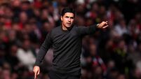 Arsenal v Leeds United - Premier League - Emirates Stadium