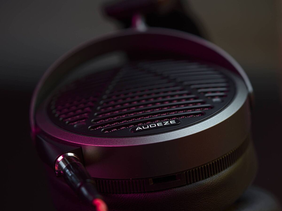 Audeze MM-520 review: Professional planar magnetic headphones for ...
