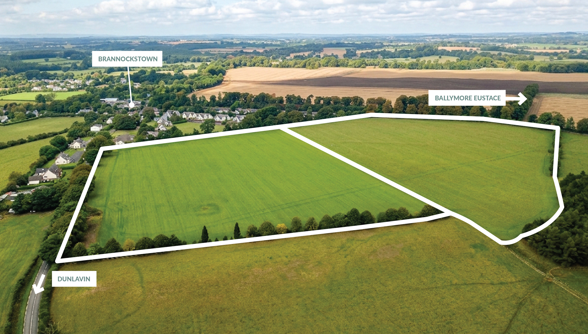 Aerial view of the 32-acre farm at Brannockstown, Co Kildare which sold at auction for over €40k/acre.