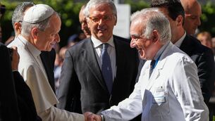 <p>Pope Leo XIV was greeted by medical director Andrea Cambieri as he arrived at the Agostino Gemelli Polyclinic in Rome for the operation to remove a lung nodule. Picture: Gregorio Borgia/AP</p> <p>Pope Leo XIV was greeted by medical director Andrea Cambieri as he arrived at the Agostino Gemelli Polyclinic in Rome for the operation to remove a lung nodule. Picture: Gregorio Borgia/AP</p>