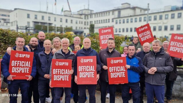 <p>University Hospital Limerick on Wednesday as public sector workers take part in the nationwide strike. Picture: Niamh Griffin</p>