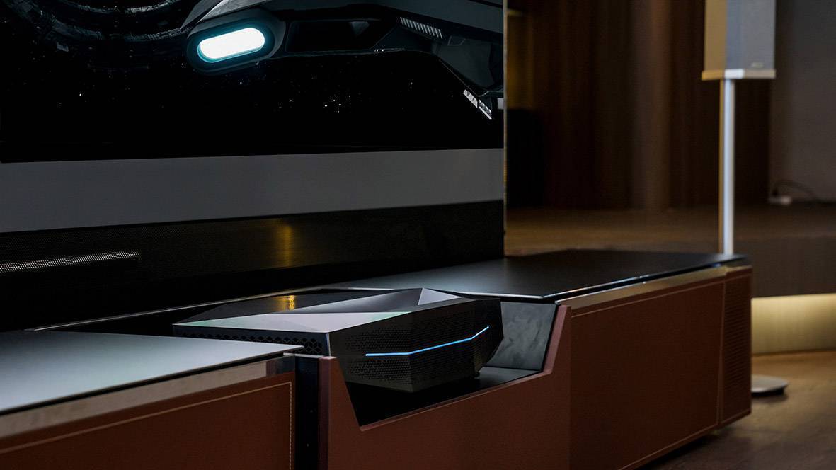 AWOL Aetherion Max review: Is this triple laser UST projector a true TV killer?