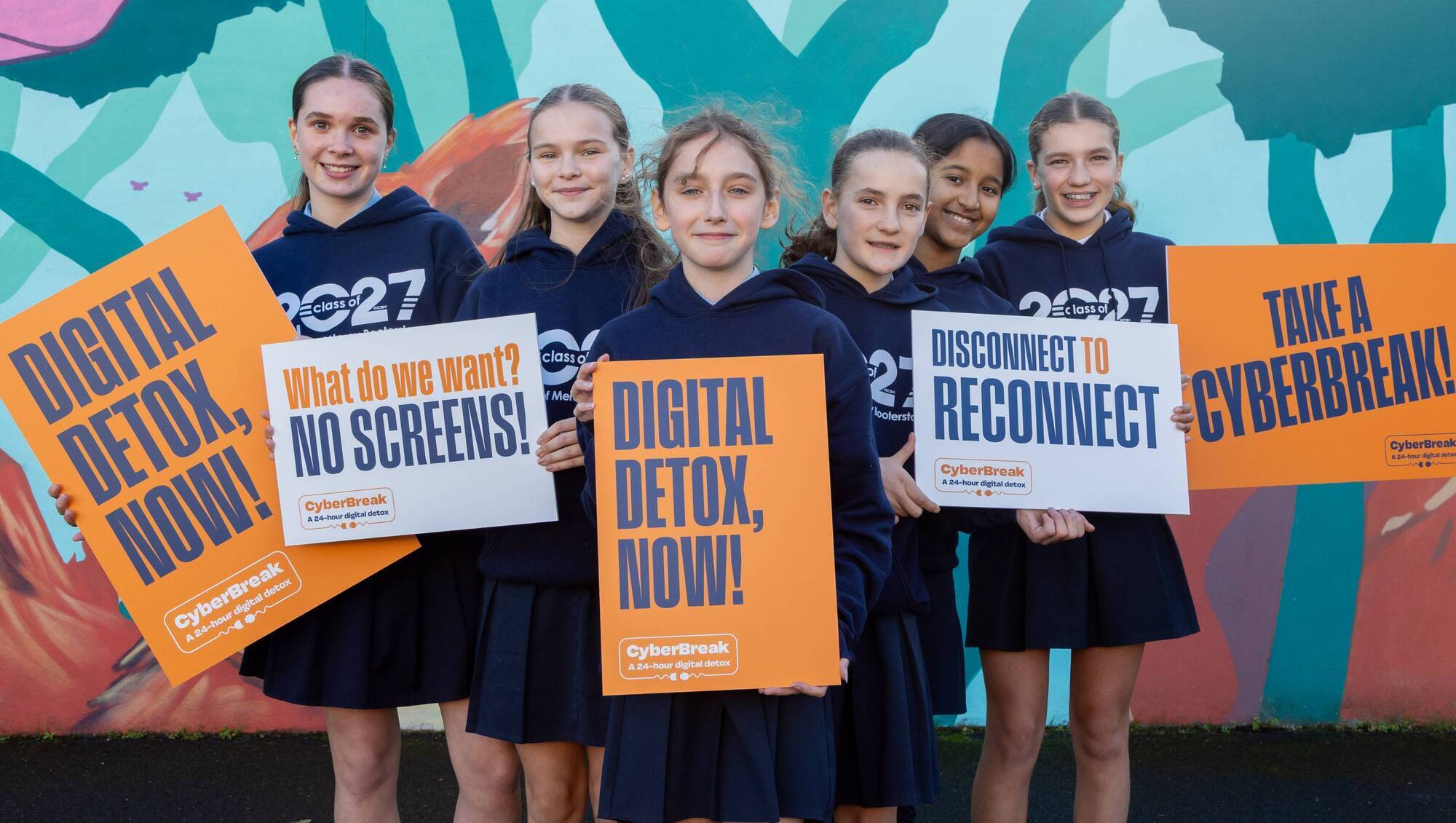 Sarah Buckley, Evie Field,  Cecelia Lowry, Thea Murray, Rose Callan and Dhruvika Hajra at Our Lady of Mercy Convent School, Booterstown, Dublin at the launch of CyberBreak, a nationwide 24-hour digital detox initiative supported by the HSE. Picture: Gareth Chaney 
