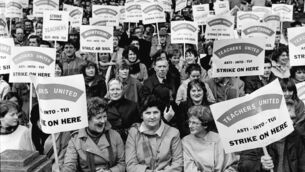 <p>About 20,000 teachers gathered in Croke Park in December 1985  to demand improved pay and working conditions. </p>