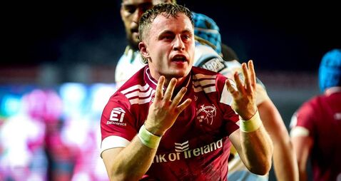 Craig Casey celebrates scoring his sides fifth try 
 17/10/2026