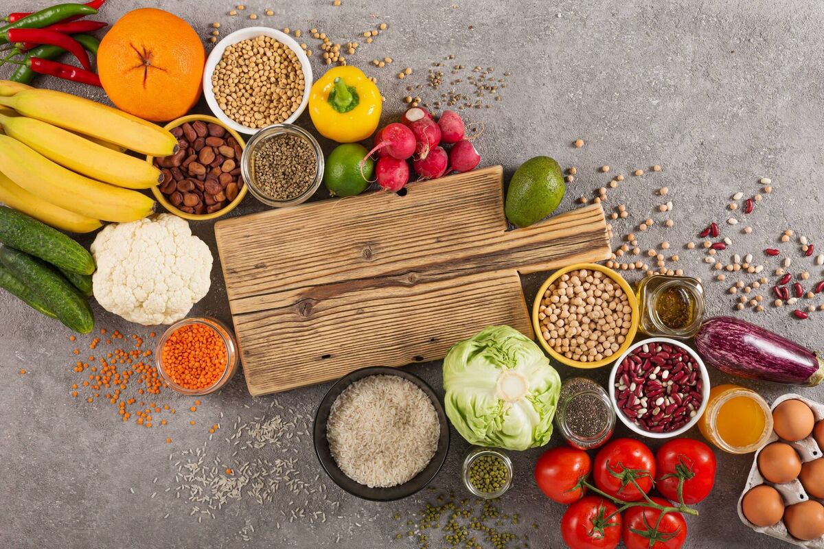 A Mediterranean diet with low salt intake is often advised A Mediterranean diet with low salt intake is often advised