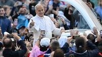 TOPSHOT-VATICAN-RELIGION-POPE-AUDIENCE