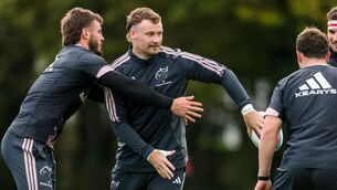 <p>Alex Nankivell and Sean O'Brien at Munster training in UL. Pic: ©INPHO/Nick Elliott</p>
