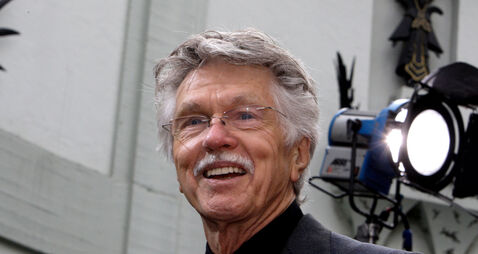 People - Tom Skerritt