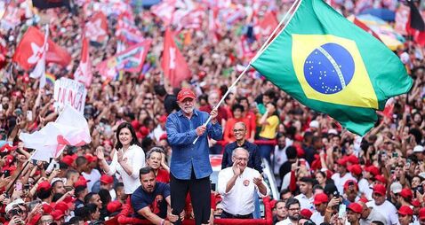 Lula Da Silva Holds Last Rally Ahead Presidential Runoff