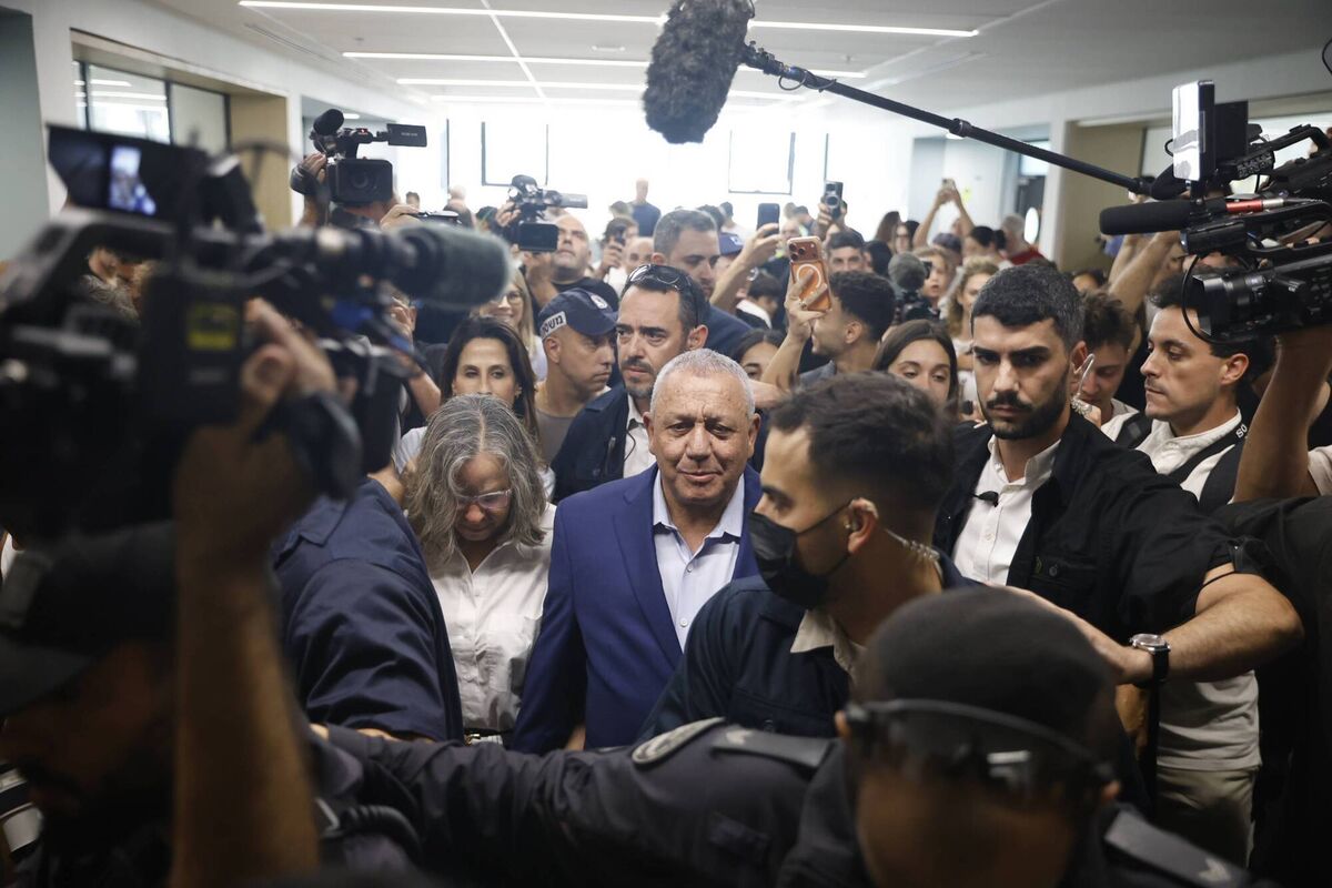 Yashar Party leader Gadi Eisenkot arrives to vote at a polling station in Herzliya during Israel's general election. Picture: Amir Levy/Getty
