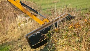 <p>Farmers should note down contractor's names and take photos of unsatisfactory work. File picture</p> <p>Farmers should note down contractor's names and take photos of unsatisfactory work. File picture</p>
