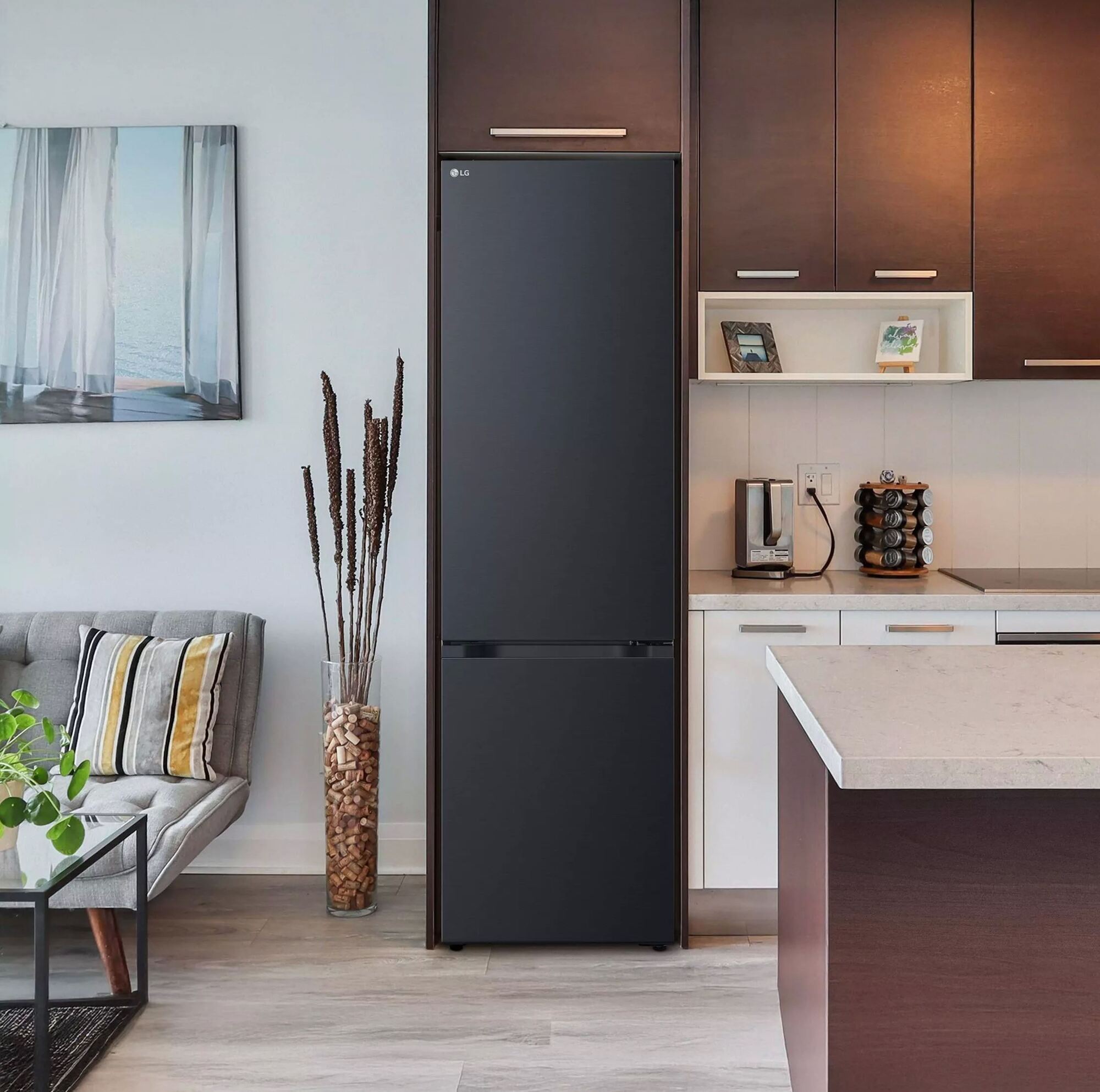 LG GBBS524CEV 60/40 Fridge Freezer, from €800, suppliers nationwide.