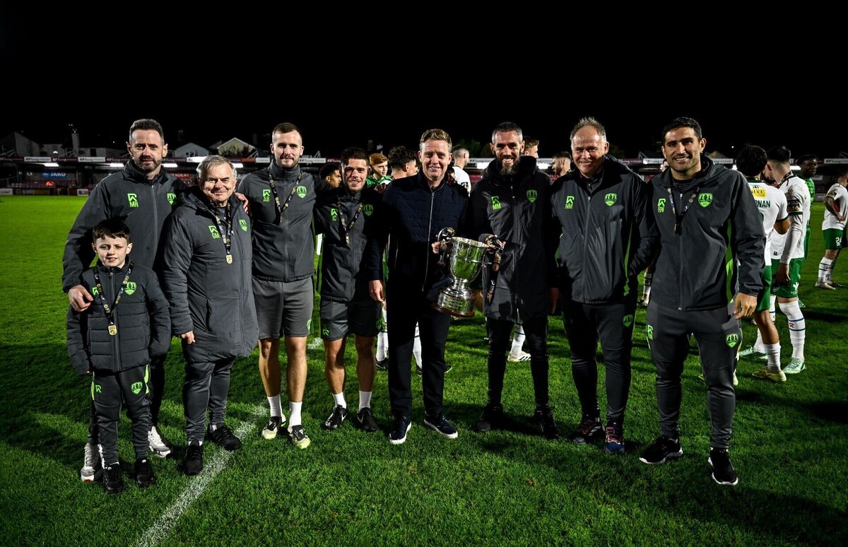 Cork City manager Barry Robson, centre, and staff celebrate with the SSE Airtricity Men’s First Division trophy. Pic: Ben McShane/Sportsfile Cork City manager Barry Robson, centre, and staff celebrate with the SSE Airtricity Men’s First Division trophy. Pic: Ben McShane/Sportsfile