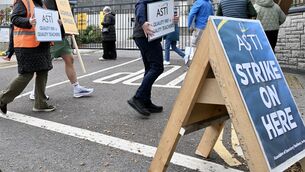 <p> ASTI and Forsa union members picketing at Patrician Academy secondary school at Mallow, Co Cork. Picture: Larry Cummins</p>