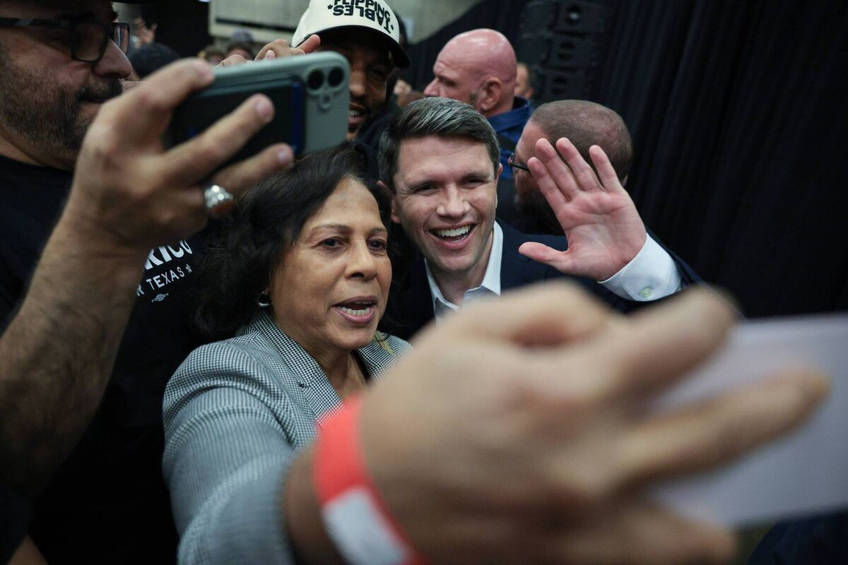 Democratic U.S. Senate candidate James Talarico poses for photographs with supporters during a campaign rally at the Kay Bailey Hutchinson Convention Center on October 29, 2026 in Dallas, Texas. Picture: Chip Somodevilla/Getty Images Democratic U.S. Senate candidate James Talarico poses for photographs with supporters during a campaign rally at the Kay Bailey Hutchinson Convention Center on October 29, 2026 in Dallas, Texas. Picture: Chip Somodevilla/Getty Images