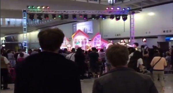 WATCH: Kodaline receive strange reception in Hong Kong airport