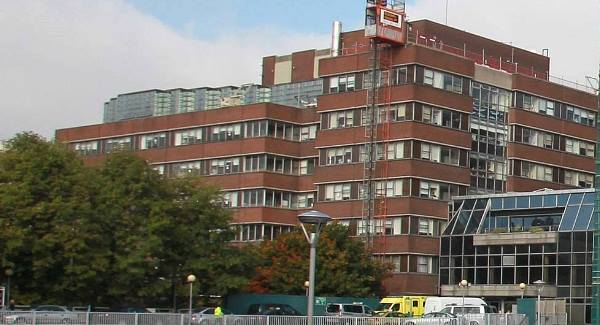 Two gardaí in hospital after attack by Dublin youths