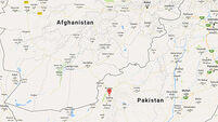 Bombing kills at least 30 at hospital in Pakistan