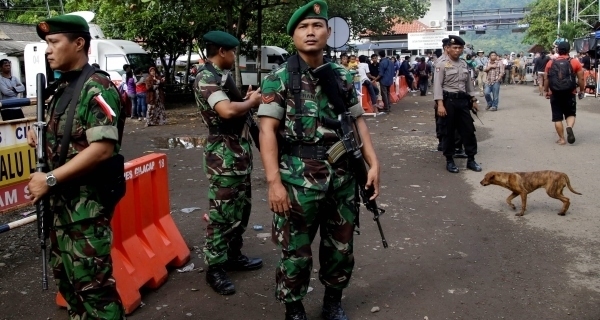 Indonesia executes four drug traffickers