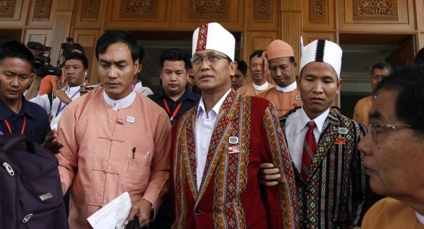 Suu Kyi loyalist confirmed for Burma presidential race