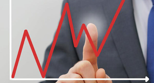 US stocks close at record high