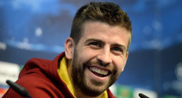 Gerard Pique attacked over shirt sleeves; ready to quit international football