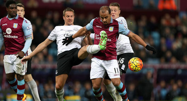 Everton's Phil Jagielka and Aston Villa's Gabriel Agbonlahor battle for the ball at Villa Park. Photo: David Davies/PA Everton's Phil Jagielka and Aston Villa's Gabriel Agbonlahor battle for the ball at Villa Park. Photo: David Davies/PA