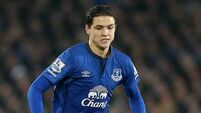 Muhamed Besic signs new Everton contract