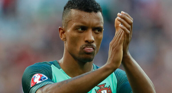 Valencia sign Portugal winner Nani from Fenerbahce
