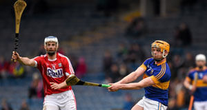 Ronan Maher, Tipperary, in action against Seamus Harnedy, Cork. Allianz Hurling League, Division 1A, Round 5, Tipperary v Cork, Semple Stadium, Thurles, Co. Tipperary. Picture credit: Ray McManus / SPORTSFILE