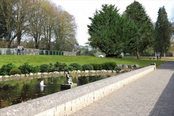 Earth banks and glass panels will protect Fitzgerald’s Park from flooding.