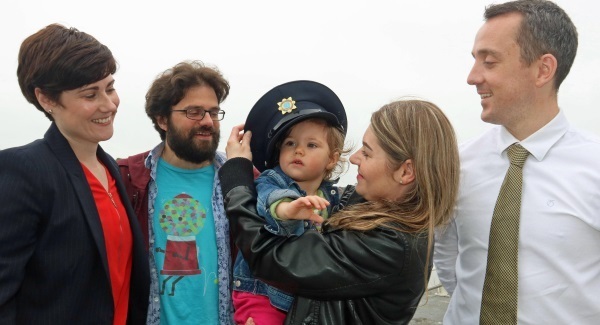 Quick-thinking gardaí save life of little girl in Limerick city centre