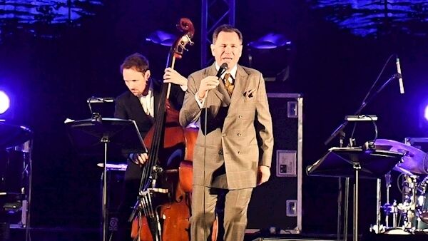 Kurt Elling on stage during the Cork Jazz Festival at City Hall, Cork. Picture: David Keane.