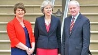 Martin McGuinness calls on Arlene Foster to 'step aside' for energy scheme probe