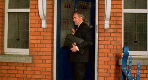 Bertie Ahern leaving his home in Dublin on his way to the Dail 19/11/1994. Bertie Ahern leaving his home in Dublin on his way to the Dail 19/11/1994.
