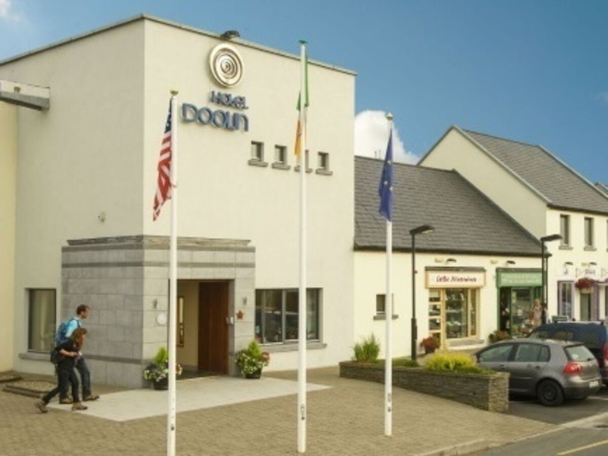 You need to read this Clare hotel's brilliant response to a negative  TripAdvisor review