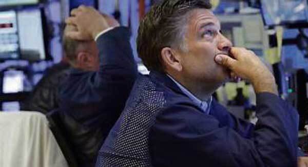 US stocks inch to record highs as reports show improving economy