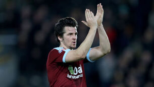 Hull City v Burnley - Sky Bet Championship - KC Stadium