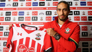 Southampton sign former Juventus defender Martin Caceres