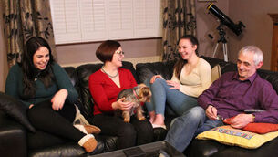 Meet the final new family to join Gogglebox Ireland