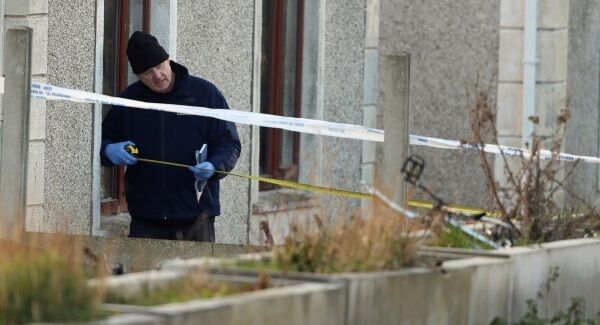 Garda&iacute; at the scene of the shooting at Parslickstown Gardens, in Blanchardstown, west Dublin, today. Pic: PA